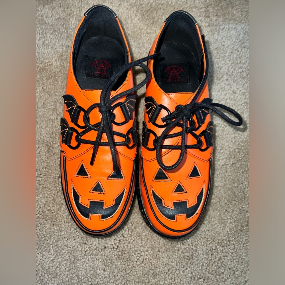 Strange cvlt Trick or treat creepers